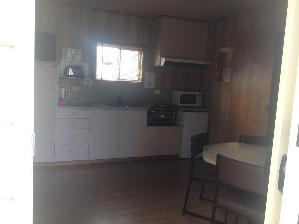 Hillcrest Tourist Park Hotel St Helens Kamer foto